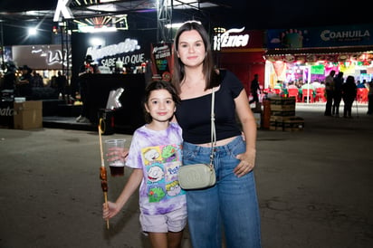 Olga Villarreal y Fernanda Ruiz (EL SIGLO DE TORREÓN / ENRIQUE CASTRUITA)