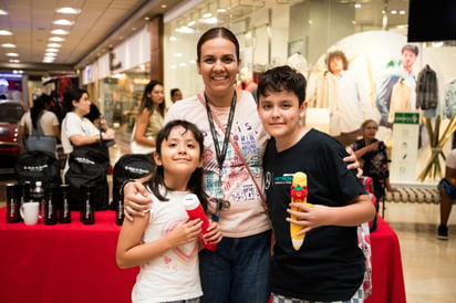 Ximena, Sandra y Matías (EL SIGLO DE TORREÓN / ENRIQUE CASTRUITA)