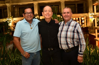 Hugo Manuel Moreno, Raúl Estrada Bojorquez y Salvador Flores (EL SIGLO DE TORREÓN)