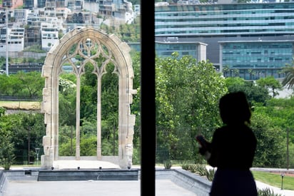 En el museo pueden observarse arcos góticos que datan de entre los siglos XIII y XIV. Foto: EFE/ Miguel Sierra