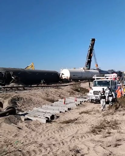 Vagones descarrilados en Parras de la Fuente (EL SIGLO DE TORREÓN)