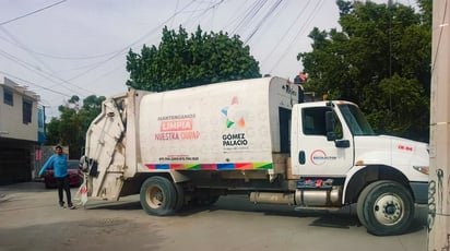 Camión recolector de basura en Gómez Palacio. 