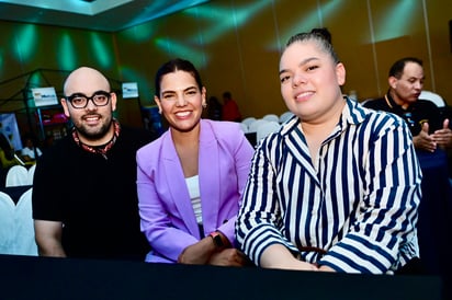 MARCELA REYES Y GERARDO MENDOZA.