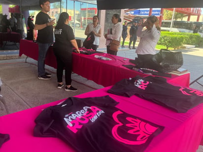 Entrega de Kits de la carrera 5K Marea Rosa Glow 2024 (EL SIGLO DE TORREÓN)