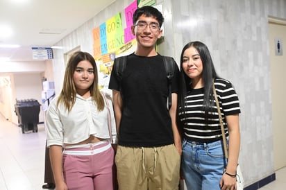 Marijose Fernández, Aarón Arellano y Ángela Rubio (EL SIGLO DE TORREÓN)