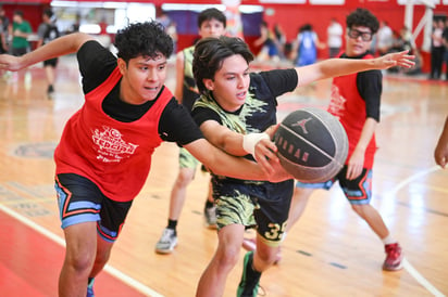 La pasión del deporte ráfaga se vivió en la duela del Auditorio Municipal.