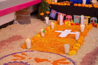 DIF Torreón celebra el Día de Muertos.