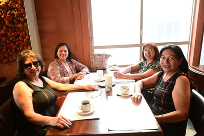 Aurea, Teo, Maricarmen y Claudia (EL SIGLO DE TORREÓN)
