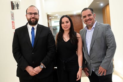 Edwin Maldonado, Mónica Acosta y Juan Martínez (EL SIGLO DE TORREÓN)