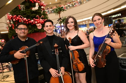 Román, Andrés, Romina y María (EL SIGLO DE TORREÓN)