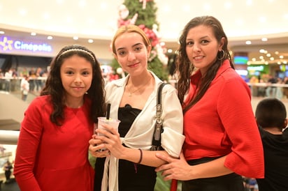 Carla Ximena, Ivanna Robles y Lorena Gómez (EL SIGLO DE TORREÓN)