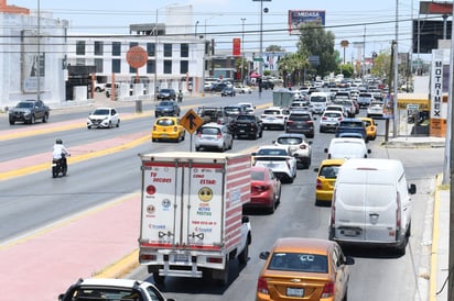 En materia de movilidad, el Municipio tendrá que considerar nuevas
alternativas para solucionar la saturación de vialidades. (EL SIGLO DE TORREÓN)