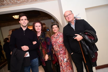 Rodrigo, Verónica, Lily y Sergio (EL SIGLO DE TORREÓN)