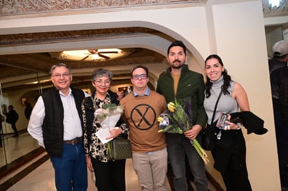 Guillermo, Altagracia, David, Memo y Pamela (EL SIGLO DE TORREÓN)