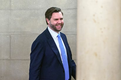 JD Vance es una de las figuras prominentes y polémicas en el gabinete de
Donald Trump. Foto: EFE/ Will Oliver