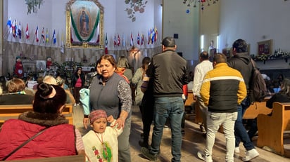 Pequeños acuden con sus familias a celebrar a la Virgen de Guadalupe este jueves 12 de diciembre (EL SIGLO DE TORREÓN)