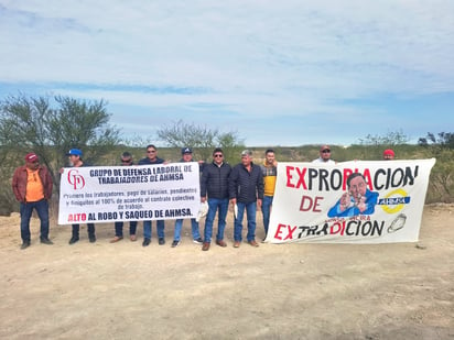 Obreros de AHMSA solicitan por escrito a Claudia Sheinbaum, como obra magna, la estatización de Altos Hornos de México. Foto: Sergio A. Rodríguez