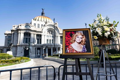 El Palacio de Bellas Artes durante el homenaje de cuerpo presente que se realizó a la actriz. Foto: El Universal