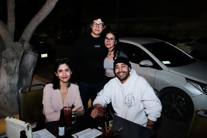 Jocelyn Maldonado, Ari Zúñiga, Tony García, Carolina Flores y Fran Beltrán (EL SIGLO DE TORREÓN / ENRIQUE CASTRUITA)
