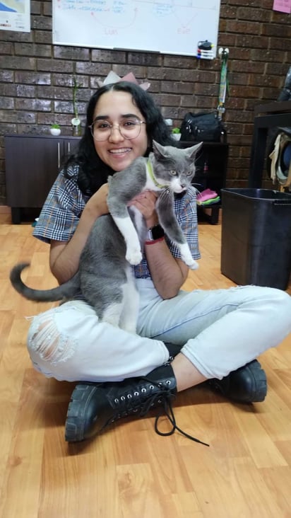 Evi de León con Bosco en su primera Navidad.