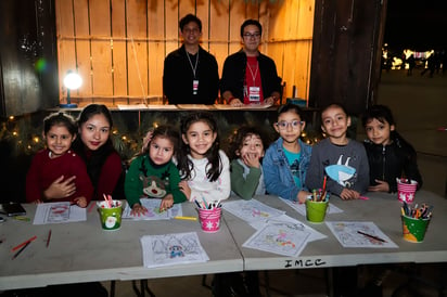 Taller Navideño de Artes Visuales (EL SIGLO DE TORREÓN / ENRIQUE CASTRUITA)
