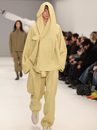 Colección otoño-invierno 2025-2026 por Issey Miyake Fashion House en Paris Fashion Week. Foto: EFE