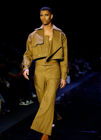 Creaciones de la diseñadora mexicana Yunuen Hernández, durante la edición 82 de Intermoda, en Guadalajara (México). Foto: EFE