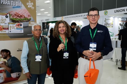 Mario Mongue, Ivanna Quezada y Erick Montero (EL SIGLO DE TORREÓN / ENRIQUE CASTRUITA)
