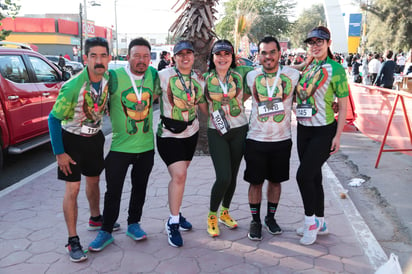 Lalo, Ricardo, Claudia, Mary, David y Fanny (EL SIGLO DE TORREÓN / ENRIQUE CASTRUITA)
