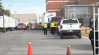 Incendio en empresa de Torreón (CORTESÍA) 