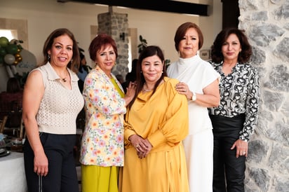 Rocío, Paty, Nora, Nora Ávila y Yola (EL SIGLO DE TORREÓN / ENRIQUE CASTRUITA)

