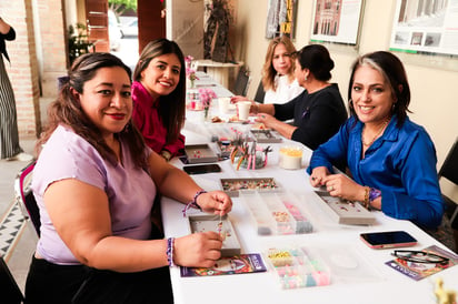 Nayeli Torres, Karem Botello y Kuky Gutiérrez (EL SIGLO DE TORREÓN / ENRIQUE CASTRUITA)
