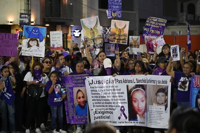 En la Plaza Mayor. En esta ocasión, se estimó una asistencia de 7 mil participantes, quienes realizaron una manifestación pacífica y no se registraron incidentes.