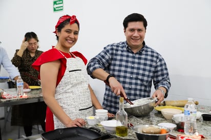 Marisol Juárez y Silvia Picot.