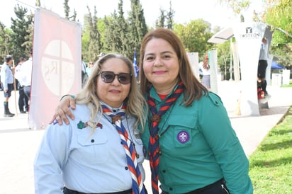 Betty Castellanos y Ana Miramontes.