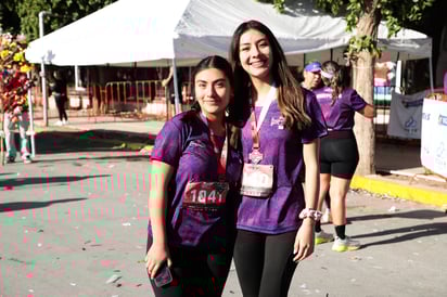 Fabiola Reyes Favela y Paulina Reyes Favela.