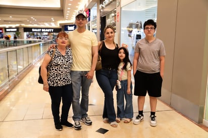Familia Jaime Albores.