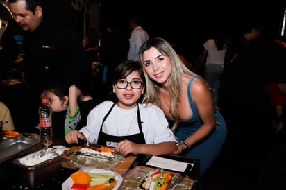 Héctor Emmanuel y Estefanía Rueda.