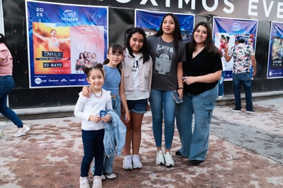 Carolina, Andrea, Isabella, Ana Paola y Carola.
