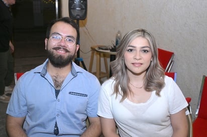Marco Valle y Ana Escareño.