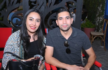 Tanis Cobos e Israel Zapata.