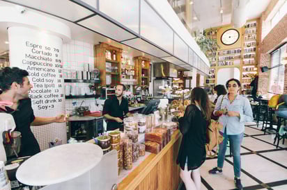 Las mipymes aportan una proporción importante de riqueza a nivel nacional, al representar más del 99 por ciento de las unidades económicas del país. Foto: Unsplash/ Robert Bye