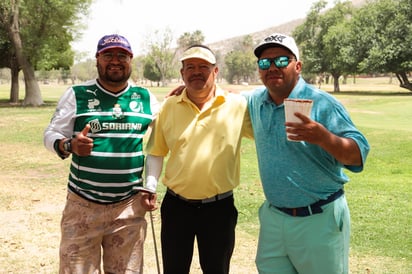 Sergio Becerra, Felipe Becerra y Erik Aguilar.