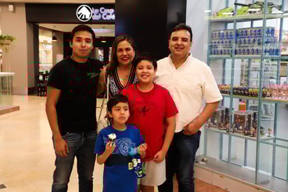 Familia Pérez Delgado.