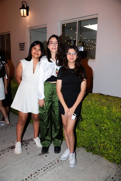 Sofía, Romina y Mariana.