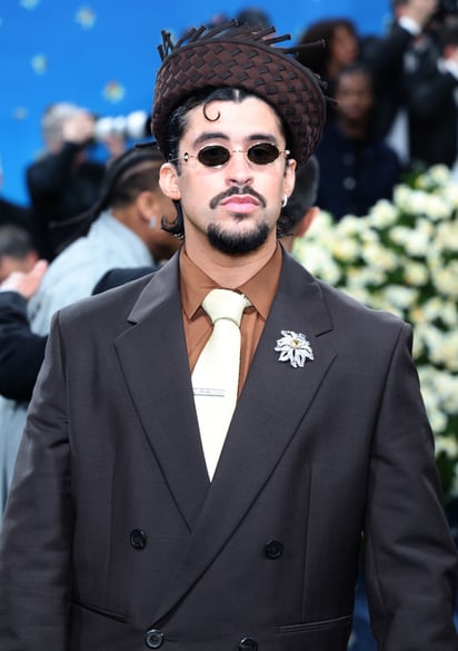Bad Bunny en la alfombra roja del Met Gala 2025. Foto: EFE