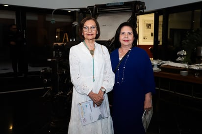 Claudia Maynez y Blanca Eppen.