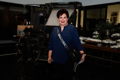 Laura Gurrola de Arroyo.