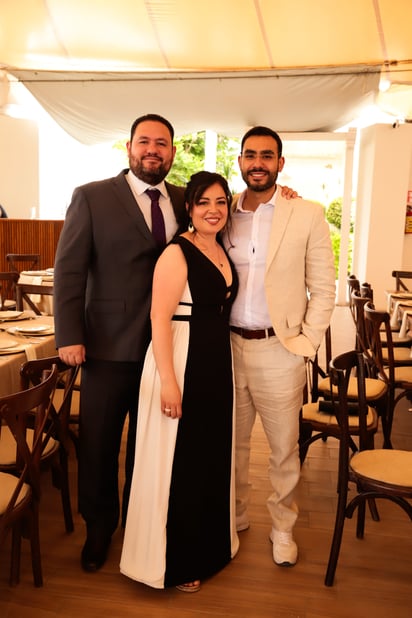 Akram, Vera y Anwar. 