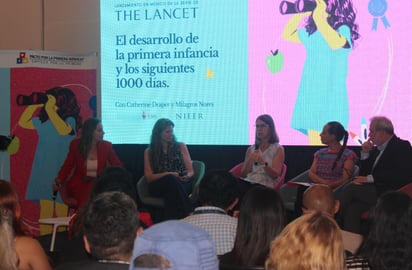 El evento de presentación reunió a especialistas del Centro de Primera Infancia del Tec de Monterrey (DANIELA CERVANTES)